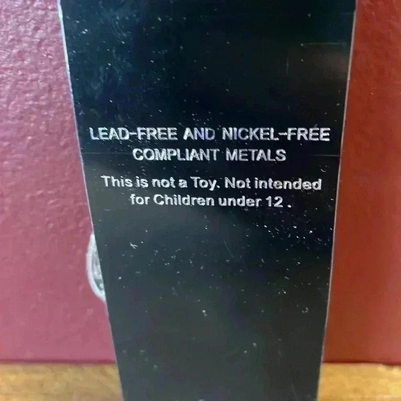 Lauren-Spencer Horseshoe Charm - Picture 4 of 10